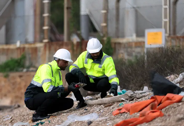 WAVE PTT for Waste Management